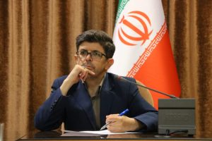 یک روز تیتر می شویم، یک سال تیتر می کنیم