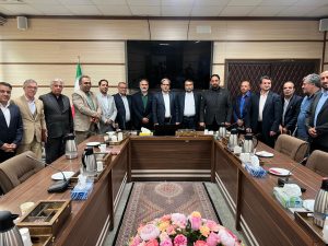 دیدار دبیرکل و اعضای شورای مرکزی حزب همت در استان آذربایجان شرقی با معاونت سیاسی و اجتماعی استانداری آذربایجان شرقی 