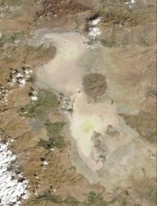 نامه کارشناسی خانه توسعه آذربایجان به دکتر مسعود پزشکیان برای باید ها و نباید های احیای دریاچه ارومیه