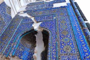 گوی مسجد در فهرست ۱۰ مسجد زیبا وبی نظیر دنیای اسلام