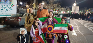 بانوی تاجیک در تبریز: ایران مادر است
