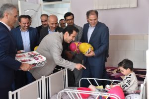 رسیدگی به وضعیت کودکان بی سرپرست وظیفه انسانی همگان است