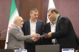 دکتر هادی مقدم‌زاده به عنوان رئیس کارگروه پیشگیری و مقابله با قاچاق کالا و ارز منطقه آزاد ارس منصوب شد