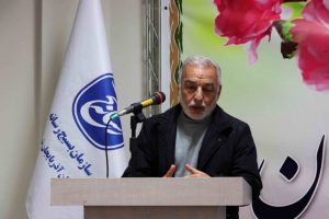 مجموعه شعر ‘من جان تو، تو جان من’ رونمایی شد